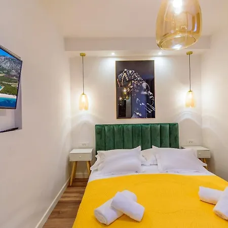 Apartmani Bokin Bol Exterior photo