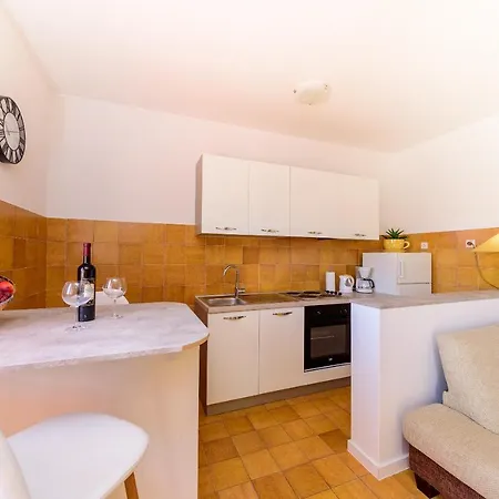 Apartmani Bokin Bol Exterior photo